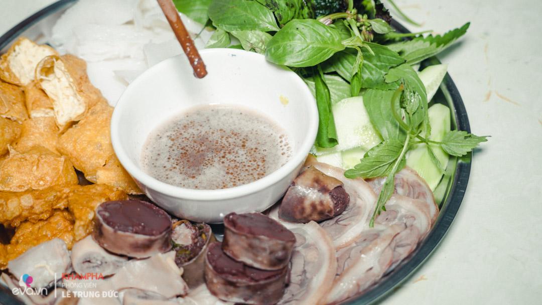Quán bún đậu 30 năm được nhiều sao nổi tiếng phong danh hiệu amp;#34;chưa ăn thì chưa tới Hà Nộiamp;#34; - 7