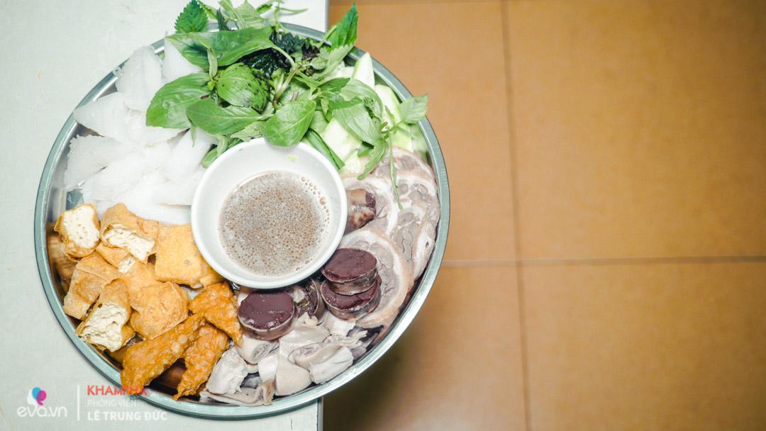 Quán bún đậu 30 năm được nhiều sao nổi tiếng phong danh hiệu amp;#34;chưa ăn thì chưa tới Hà Nộiamp;#34; - 20