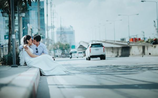 Yêu từ cái nhìn đầu tiên với một bức ảnh, chàng amp;#34;cưa đổamp;#34; và hỏi cưới nàng sau... 30 ngày - 6