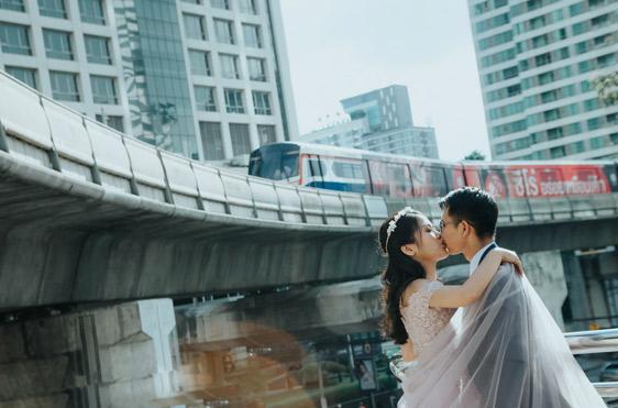 Yêu từ cái nhìn đầu tiên với một bức ảnh, chàng amp;#34;cưa đổamp;#34; và hỏi cưới nàng sau... 30 ngày - 4