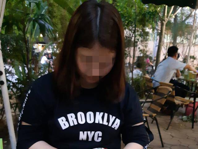 Nữ sinh bị cô giáo lôi kéo vào Hội Thánh Đức Chúa Trời kể lại giây phút tắm nước thánh