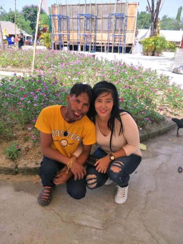 Bất chấp xã hội gièm pha về ngoại hình, cặp đôi amp;#34;đũa lệchamp;#34; vẫn sống vô cùng hạnh phúc - 4