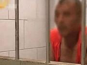 Chuyện lạ - Tên trộm háo sắc, đang trộm thì ngủ với vợ người khác