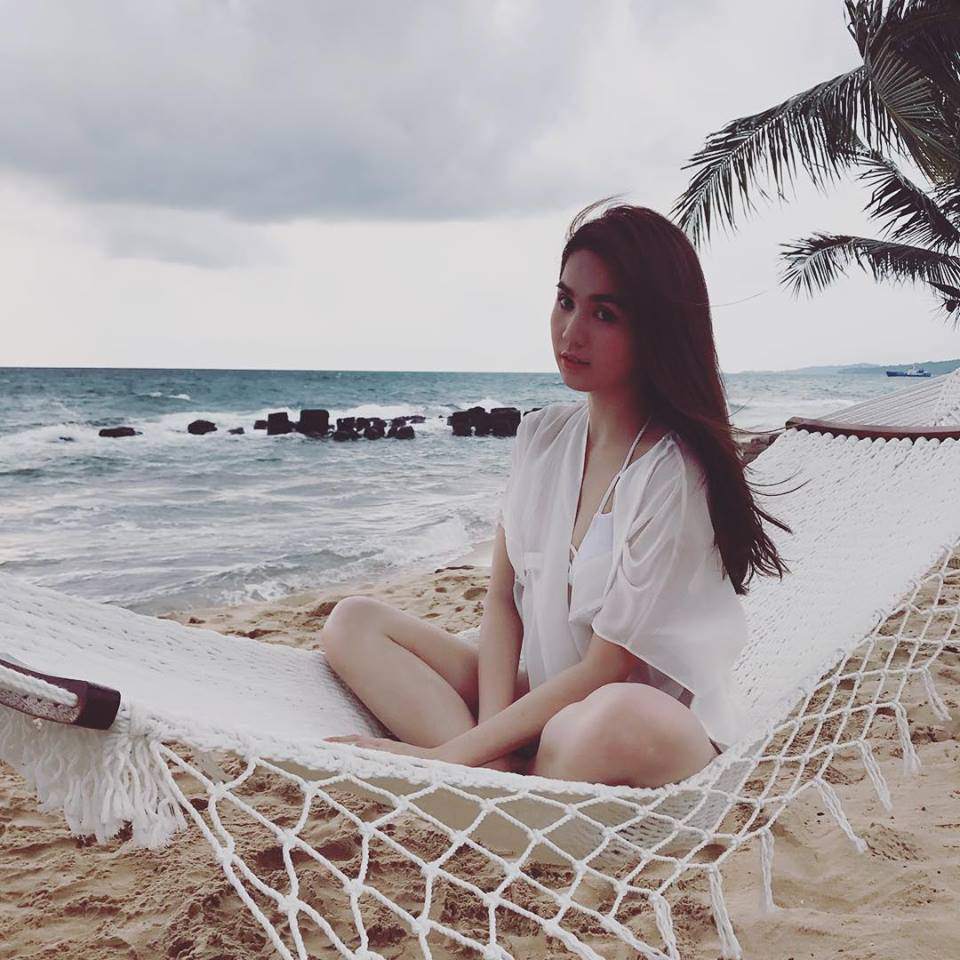 Thầy trò Thanh Hằng, Hamp;#39; Hen Niê dẫn đầu dàn người đẹp khoe dáng sexy cùng bikini - 11