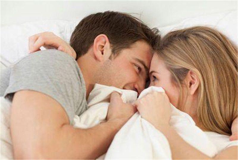 4 thoi quen gay hai khong ngo nhieu cap doi mac phai khi "quan he" - 1