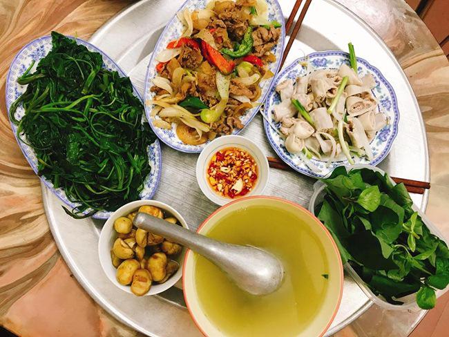 Có gì trong bữa cơm của cô vợ 9x được chồng khen amp;#34;cơm nhà hàng không bằng vợ nấuamp;#34;? - 2