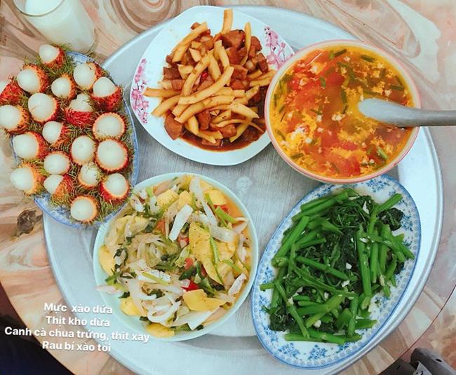 Có gì trong bữa cơm của cô vợ 9x được chồng khen amp;#34;cơm nhà hàng không bằng vợ nấuamp;#34;? - 6