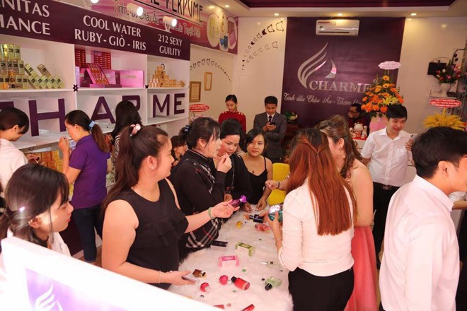 CEO nước hoa Charme: Nỗ lực để người Việt có thói quen dùng hàng Việt - 4