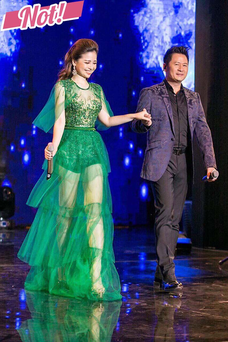 Dịp nghỉ lễ này, amp;#34;bảng phong thầnamp;#34; sao đẹp - sao xấu gọi tên những ai? - 11