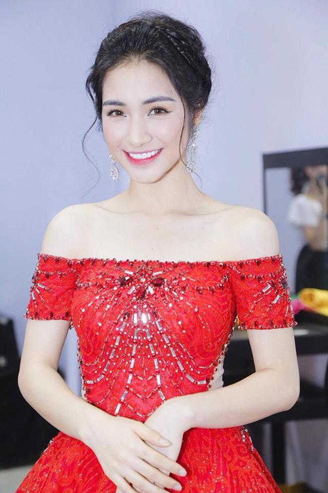 Hòa Minzy hoang mang kể lại câu chuyện bị Hội Thánh đức chúa trời tiếp cận khi đi hát - 5