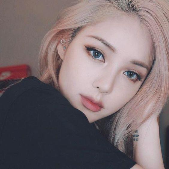 Thoả thích tắm biển với 5 loại kẻ mắt không lem, không trôi, giá dưới 200 nghìn! - 12