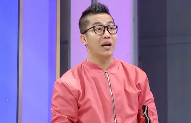 MC Hoàng Rapper tiết lộ trên truyền hình chuyện cha 70 tuổi có 4 đời vợ, đang có bạn gái - 1