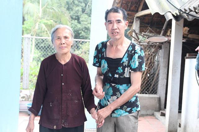 Gặp lại mẹ già từng muốn con ăn bữa no rồi uống thuốc độc cùng chết: Ngổn ngang nỗi lo - 2