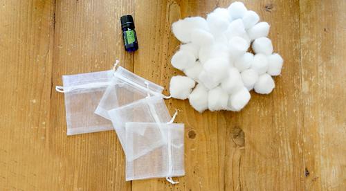 Mách chị em 2 cách làm túi thơm cực dễ để nhà luôn thơm mát suốt ngày - 5