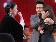 Giải trí - NSND Hồng Vân khóc nức nở khi nhìn chồng Kha Ly lại nhớ đến ông xã mình