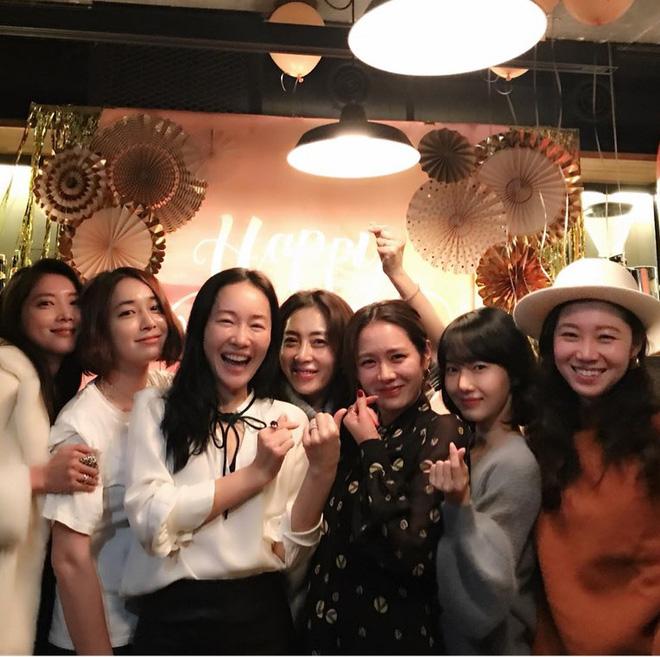 amp;#34;Tình đầu quốc dânamp;#34; Son Ye Jin đã đẹp nhưng hội bạn thân của cô cũng toàn amp;#34;cực phẩmamp;#34; - 3