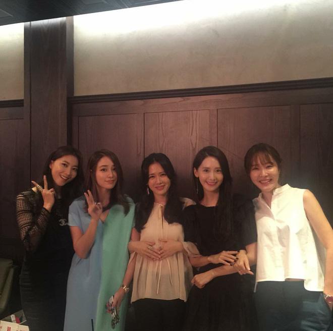 amp;#34;Tình đầu quốc dânamp;#34; Son Ye Jin đã đẹp nhưng hội bạn thân của cô cũng toàn amp;#34;cực phẩmamp;#34; - 6