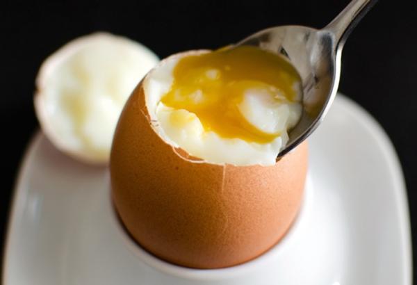 6 kiểu ăn trứng cực tai hại chị em cẩn thận kẻo rước bệnh - 1