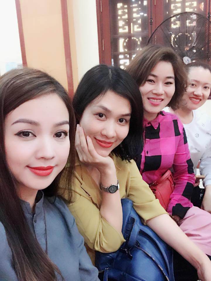 Cuộc sống khó ai ngờ của Nguyệt amp;#34;thảo maiamp;#34; trong Phía trước là bầu trời - 9