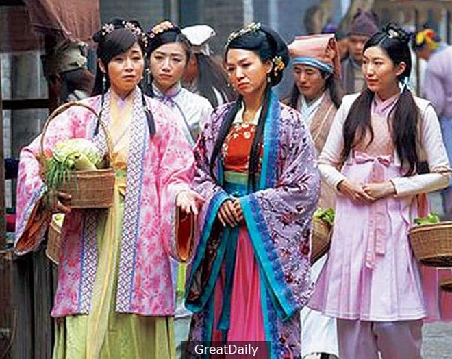 Cuộc sống vợ chồng amp;#34;có tiếng mà không có miếngamp;#34; chỉ vì sở hữu tướng vượng phu của sao TVB - 3