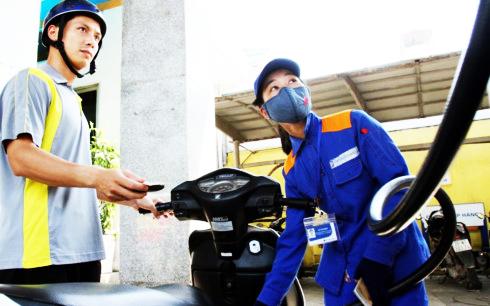 Doanh nghiệp xăng dầu đề nghị amp;#34;khai tửamp;#34; xăng RON 95, chỉ dùng E5 - 1