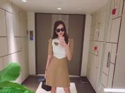 Thời trang - Hoa hậu Đặng Thu Thảo diện váy 850 ngàn, thon gọn tái xuất sau sinh