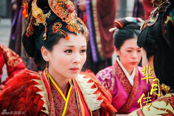 Ngôi sao 24/7: 5 năm nai lưng trả nợ thay chồng, Lưu Đào đích thị là amp;#34;người vợ tào khangamp;#34; - 2