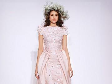 Hoa hậu Phạm Hương bất ngờ xuất hiện trên tạp chí thời trang cao cấp của Ý