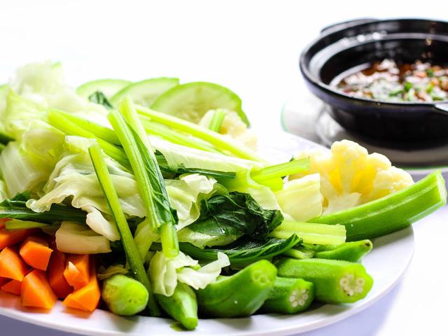 Sai lầm khi ăn rau các chị em nhất định phải ghi nhớ kẻo mang bệnh cho cả nhà