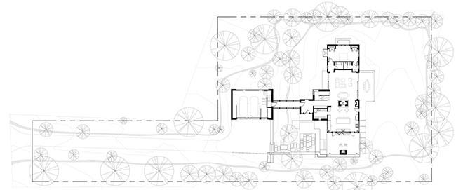 nha co bien thanh biet thu kinh giua rung dep nhu co tich - 19