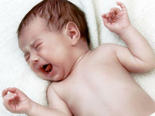 Trẻ sơ sinh bị ho, khi nào cần đi gặp bác sĩ? - 1