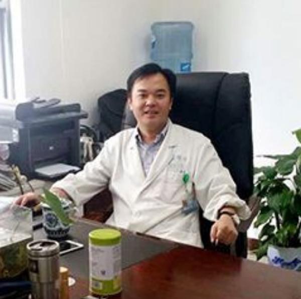 Ăn lựu mỗi ngày, người phụ nữ trẻ khiến bác sĩ giật mình khi thấy thứ nằm trong bụng - 3