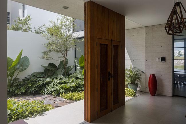 trong nhu do choi, nhung ben trong can nha nay lai vo cung sang trong - 11