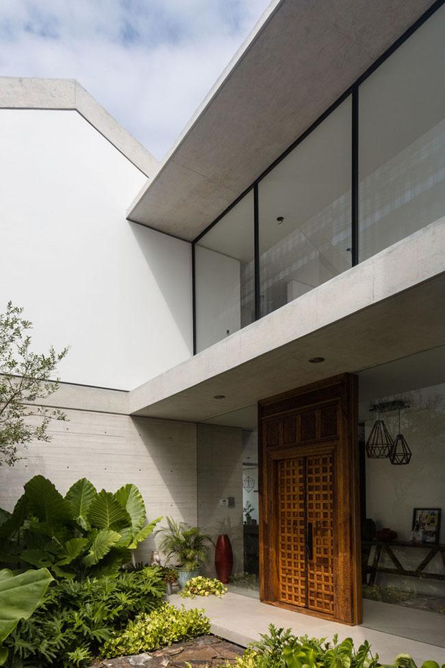 trong nhu do choi, nhung ben trong can nha nay lai vo cung sang trong - 9