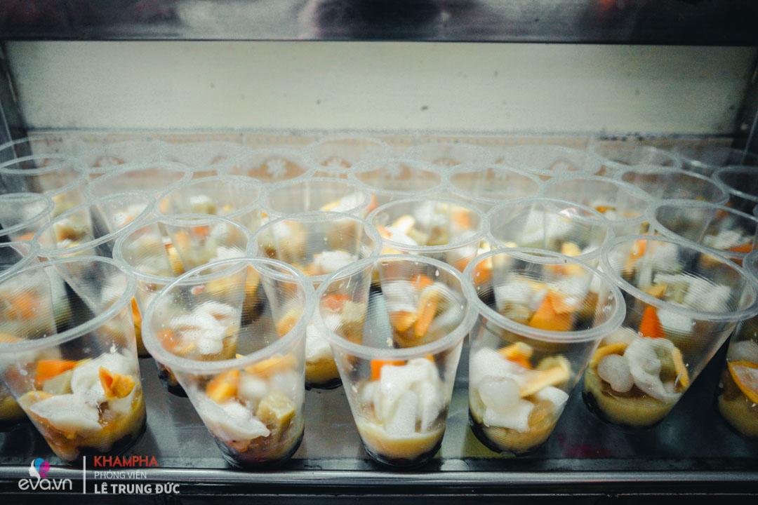 Quán chè thập cẩm 40 năm đắt đỏ nhất nhì Hà Thành vẫn bán đều mỗi ngày 1000 cốc - 3