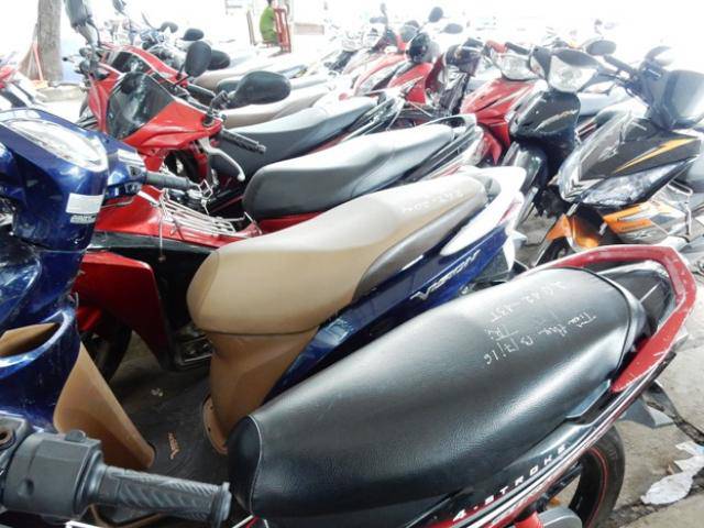 Hy hữu: Mua xe Airblade ăn trộm, tìm đến khổ chủ nhờ sang tên và cái kết