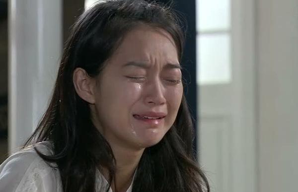 Gặp lại nhân tình 2 năm trước của chồng, tôi bám theo để rồi chết lặng - 2