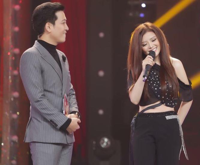 Hy hữu: Khánh My - Quán quân amp;#34;Ca sĩ giấu mặtamp;#34; bị fan Trường Giang chửi mắng nhầm! - 2