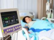 Sức khỏe - Đi khám vì bị rong kinh, thiếu nữ 17 tuổi "chết lặng" khi biết mắc ung thư cổ tử cung