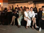 Giải trí - HOT: Nhã Phương bỏ đi khi đụng mặt Khánh My tại sự kiện