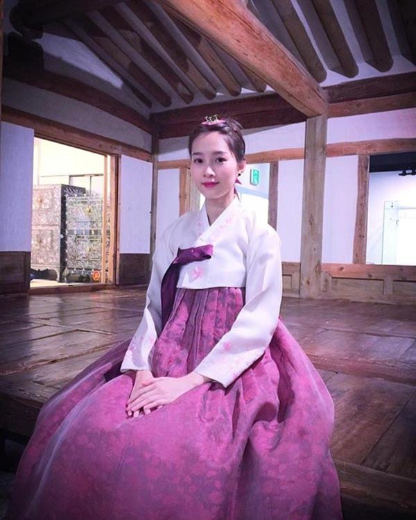 Khi người đẹp việt diện hanbok
