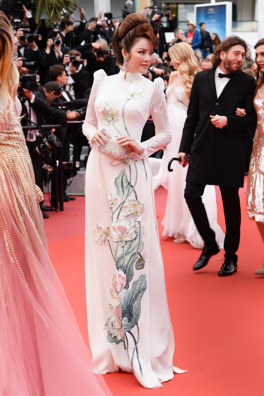 Cuối cùng, tà áo dài Việt Nam cũng giúp Lý Nhã Kỳ trở thành tâm điểm tại Cannes 2018 - 6