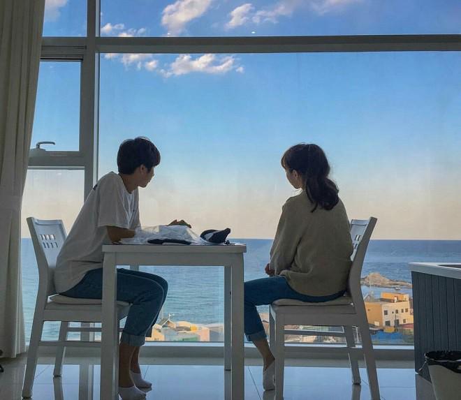 Làm cơm linh đình đãi bố mẹ người yêu, nhà trai vẫn cấm cưới vì một lí do không ngờ - 1