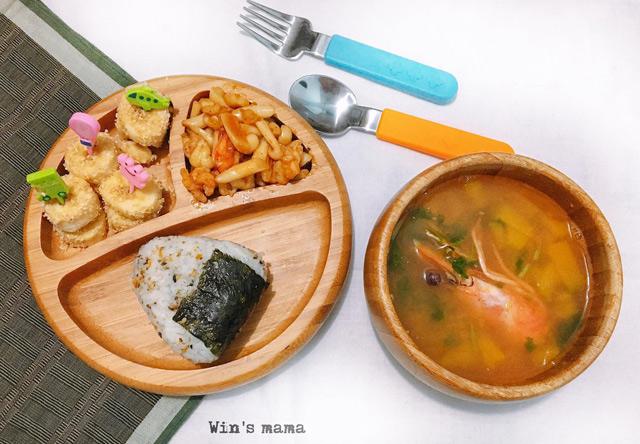 Chỉ 30 phút, mẹ Bình Thuận nấu cho con bữa ăn dặm với cơm ngon mê ly - 9