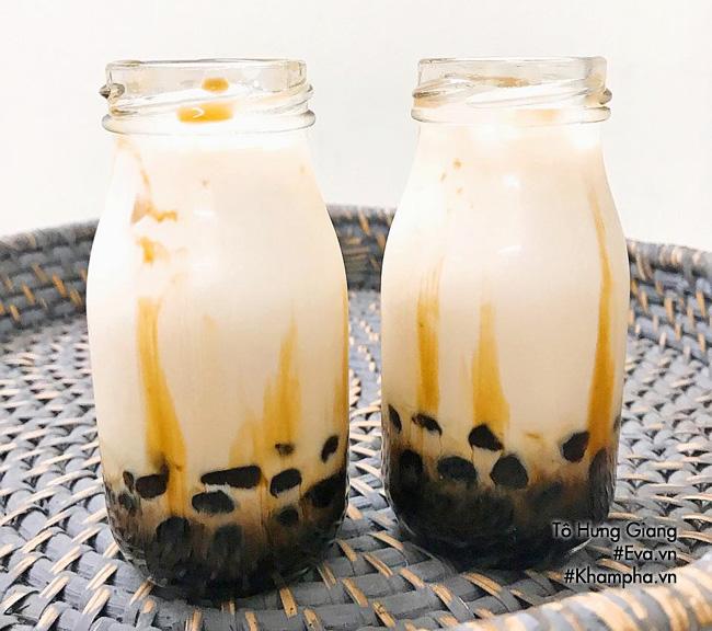 Cứ tưởng khó, nhưng hóa ra cách làm sữa tươi trân châu đường đen siêu hot hè này rất dễ - 8