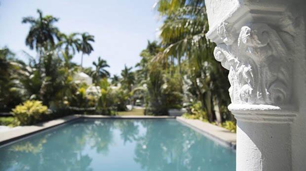 ben trong biet thu cua trum mafia khet tieng co gi? - 11