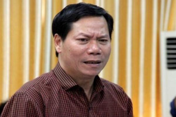 Công bố lời khai của nguyên giám đốc BVĐK tỉnh Hoà Bình, BS Hoàng Công Lương đứng dậy phản bác - 1
