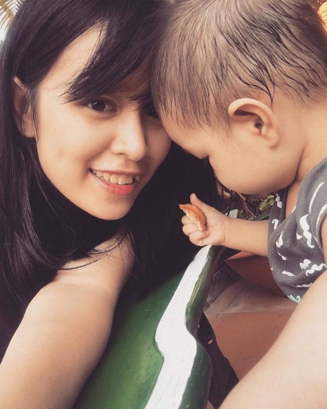 Bé Hà Nội khiến người lớn phải ghen tỵ vì amp;#34;1 tuổi đã đi du lịch khắp đất nướcamp;#34; - 15