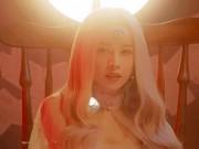 Thời trang - Hoảng hốt khi Chi Pu bỗng nhiên "mọc thêm" con mắt thứ 3, giống hệt người mẫu Gucci