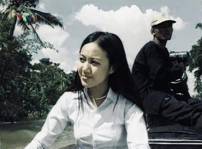 BTV Hoài Anh hé lộ ký ức về amp;#34;một nụ hôn trộmamp;#34; trong phim cùng Quyền Linh 14 năm trước - 5